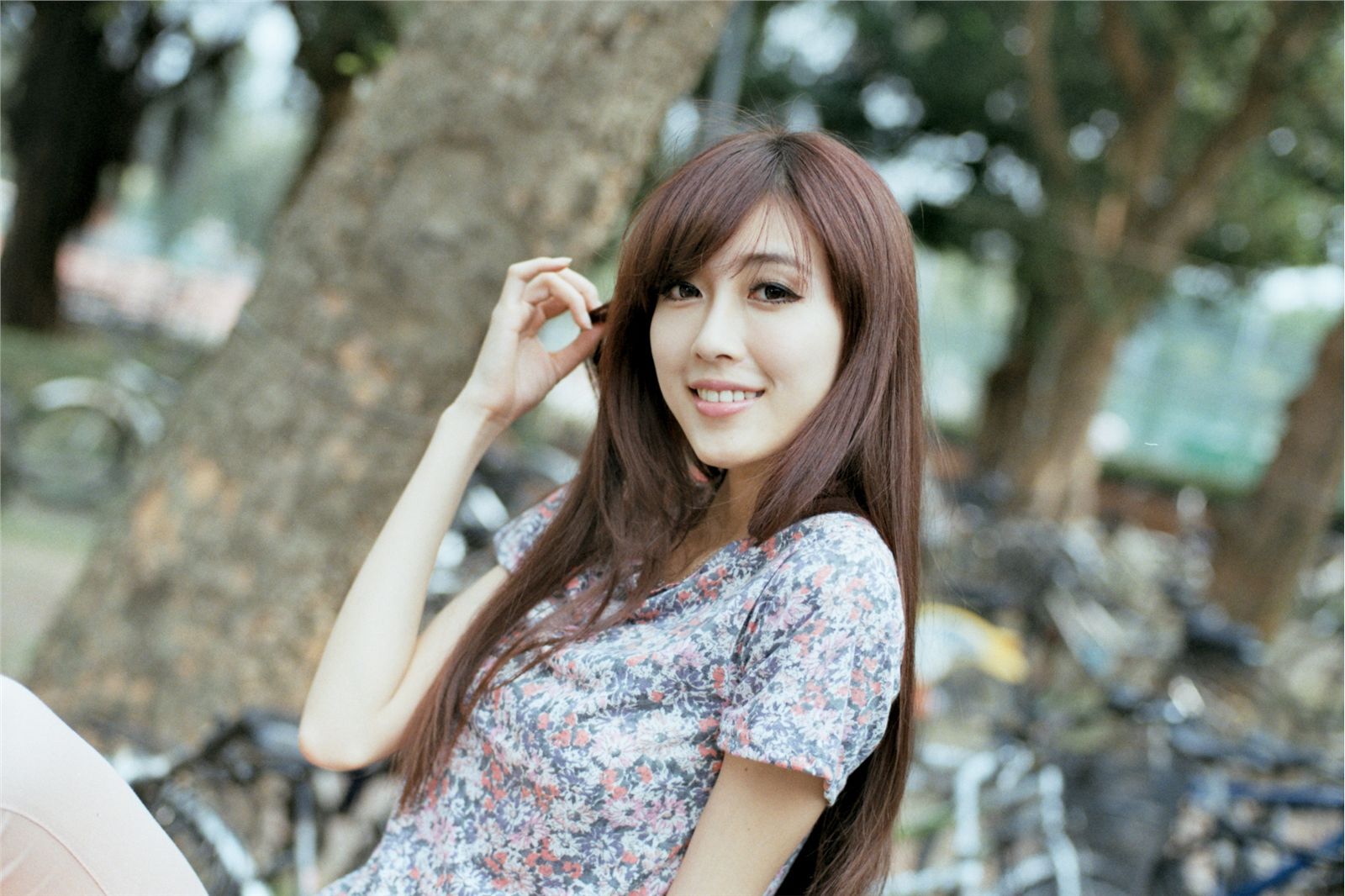 台湾清纯美女 Kila 晶晶 台大校园 底片机篇